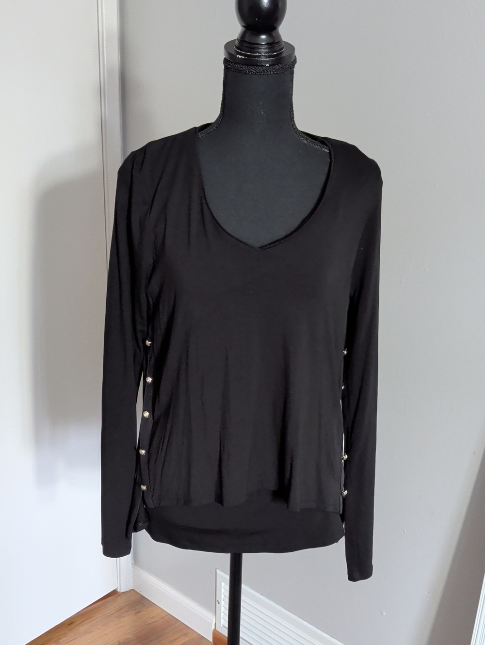 White House Black Market Black Long-Sleeve Scoop Neck Top with Side Buttons